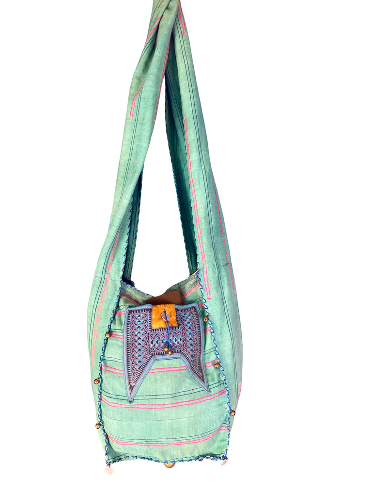 Earth Kiss - Sling Tote
