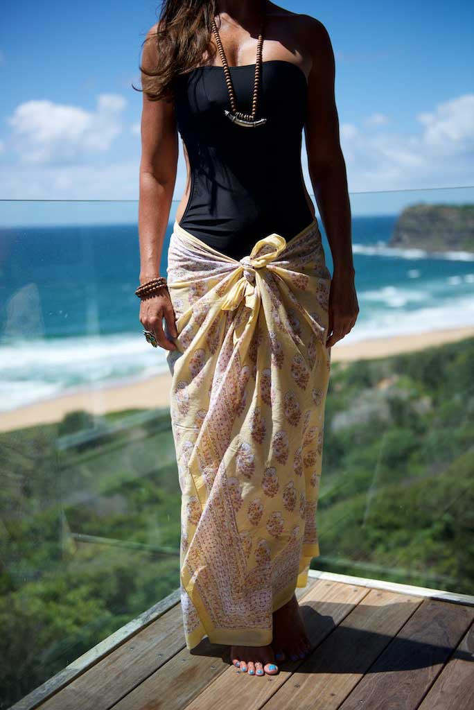 Sarong - Sunshine Yellow FlowersMotif  Hand Blockprint Indian Cotton Sarong - Sunshine Yellow FlowersMotif  Hand Blockprint Indian Cotton