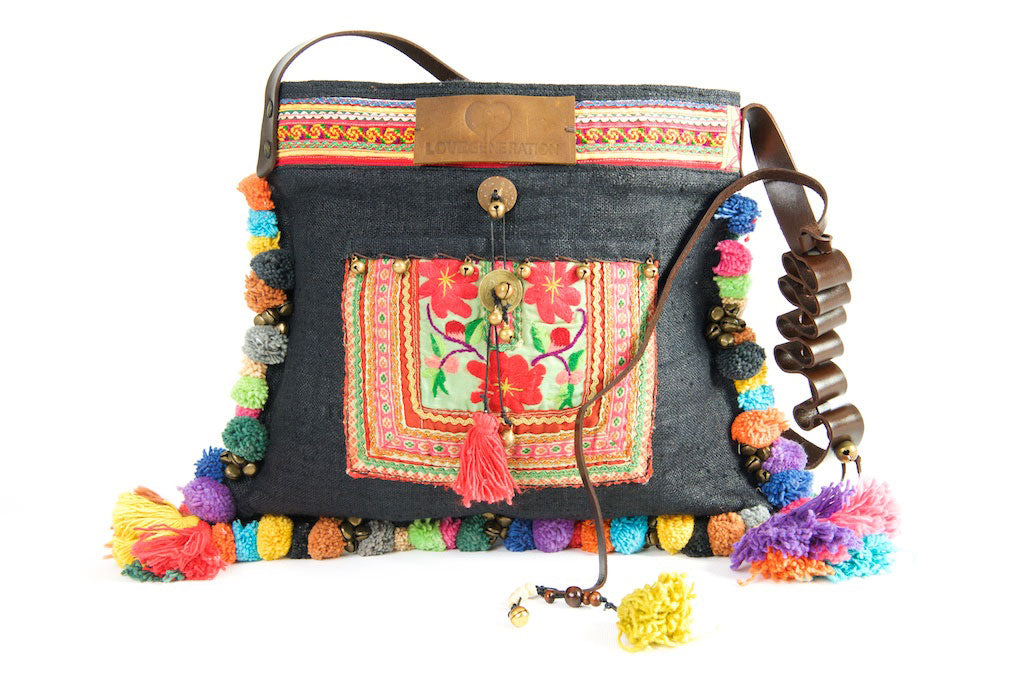Roman Holiday - Vintage Boho Shoulder Bag in Charcoal Black Hemp - One Of A Kind Red & Black Detail