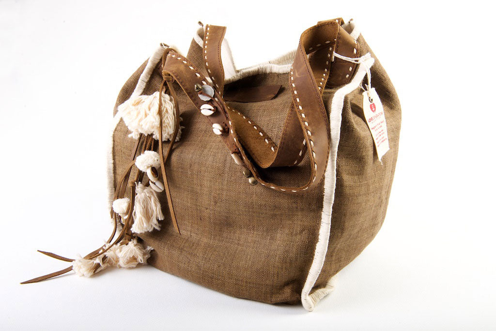 Wild Child - Medium Tote in Coffee