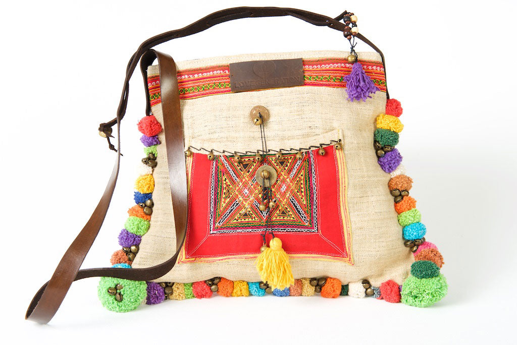Roman Holiday - Vintage Boho Shoulder Bag in Ivory White Hemp With One Of A Kind Multi Coloured Detail